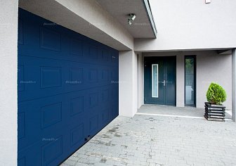 Секционные гаражные ворота Doorhan RSD01 BIW (2100х2000)
